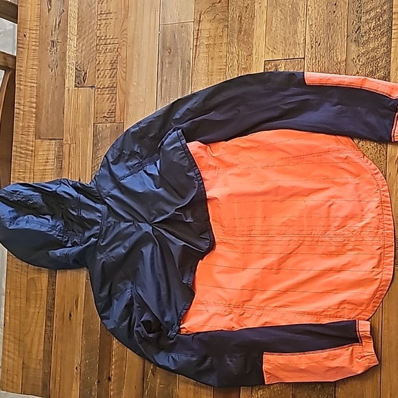 Lululemon Reflective Running Jacket - Picture 6 of 9